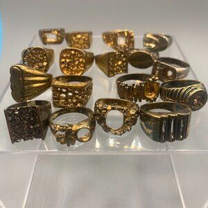 Lot of 17 Vintage Salesman Sample Stamped Electro Plated Men's Rings Size 9